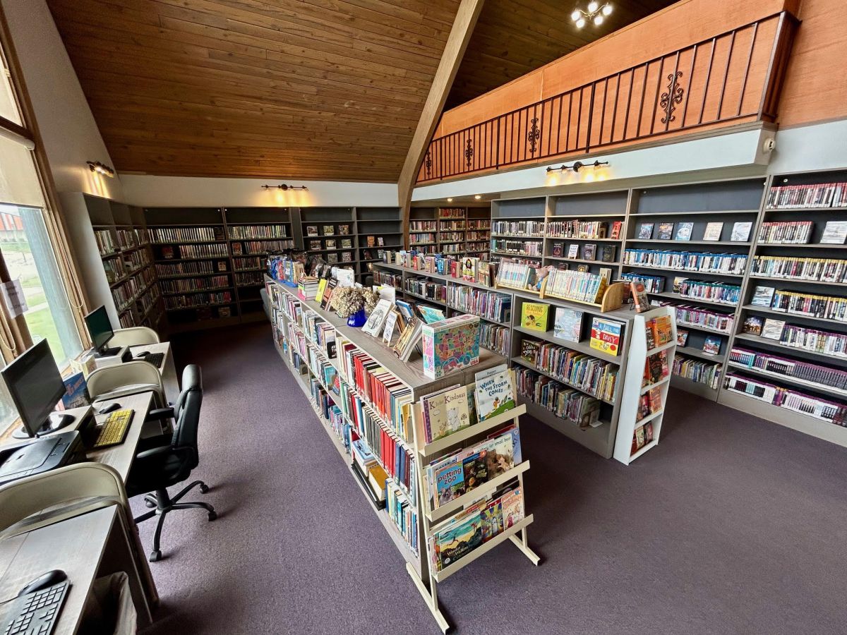 Greenback Public Library