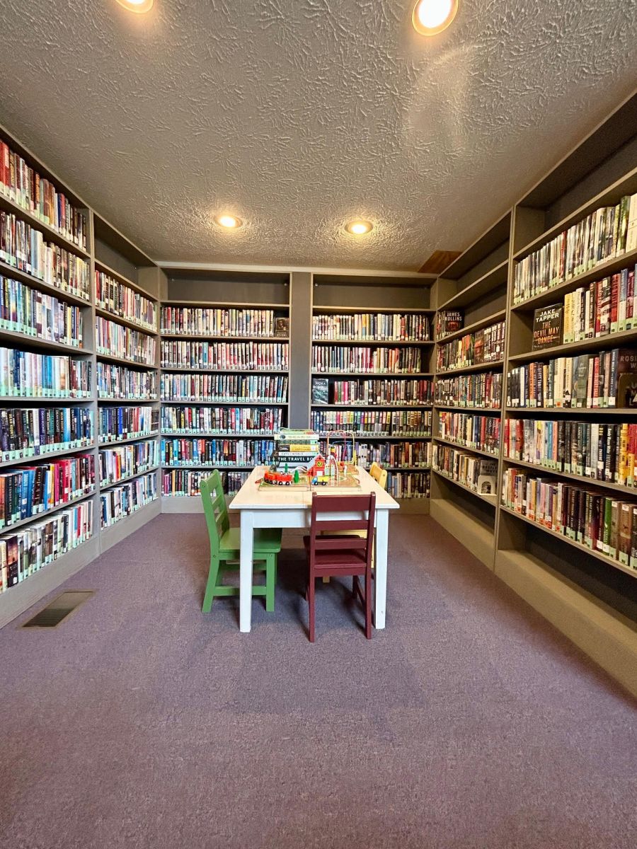 Greenback Public Library